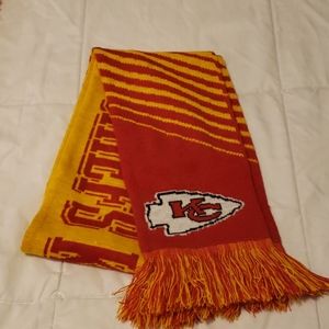 Chiefs scarf